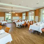 Schoenbuehl & Restaurant Thun 3* Oberhofen
