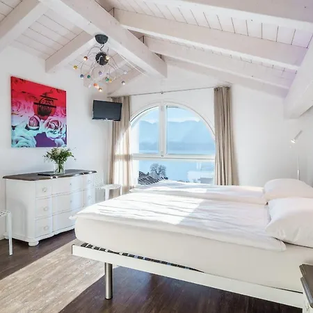 Schoenbuehl & Restaurant Thun 欧伯奥芬