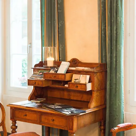 Schoenbuehl & Restaurant Thun 欧伯奥芬