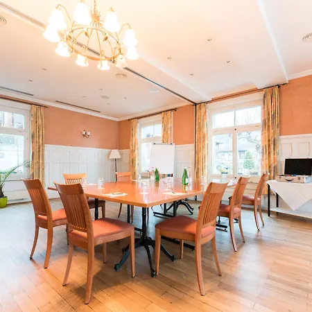 Schoenbuehl & Restaurant Thun Hotel