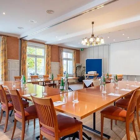 Schoenbuehl & Restaurant Thun 酒店 欧伯奥芬