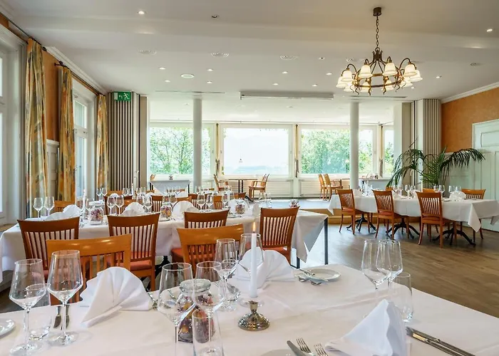 Schoenbuehl & Restaurant Thun 3*