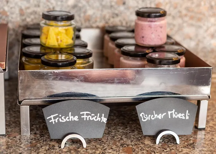 Schoenbuehl & Restaurant Thun فندق 3*