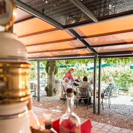 Schoenbuehl & Restaurant Thun Oberhofen