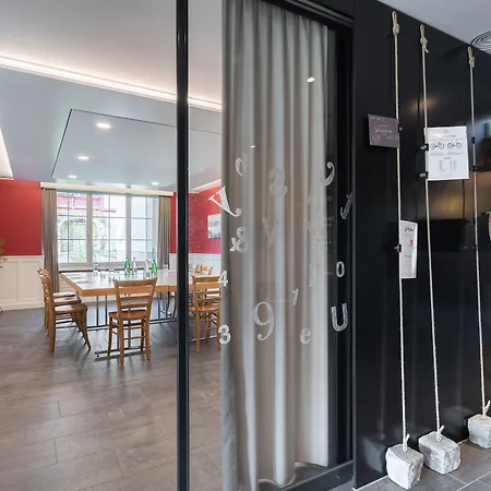 Szálloda Schoenbuehl & Restaurant Thun Oberhofen