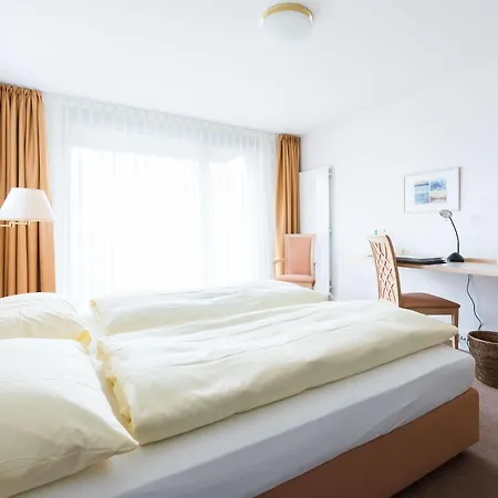 Schoenbuehl & Restaurant Hotel