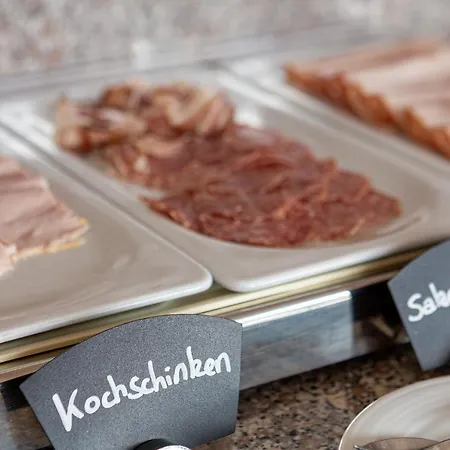 Schoenbuehl & Restaurant Thun Szálloda Oberhofen