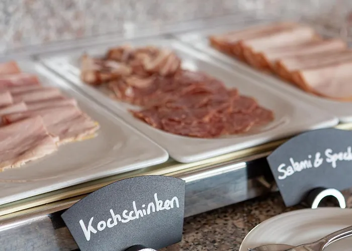 Schoenbuehl & Restaurant Thun Hotel Oberhofen